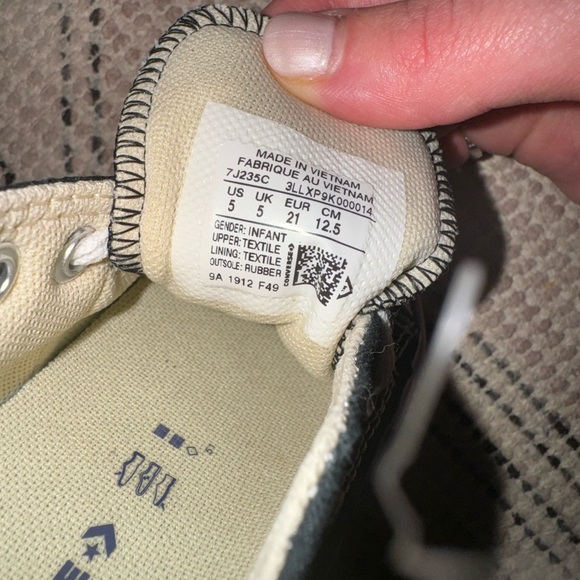 CONVERSE CHUCK TAYLOR ALL STAR EVA LIFT OX Kids/ Toddler size 5 - Picture 6 of 6